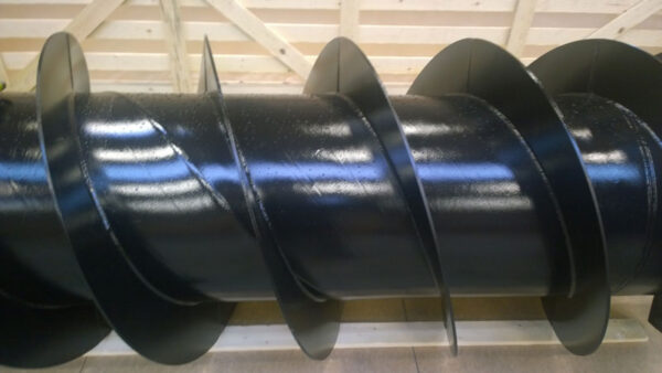 Archimedes screw rotor with wear resistant paint