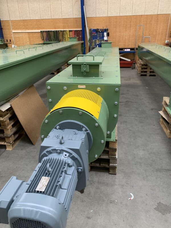 Heavy-duty screw conveyors 13 pcs. in a project